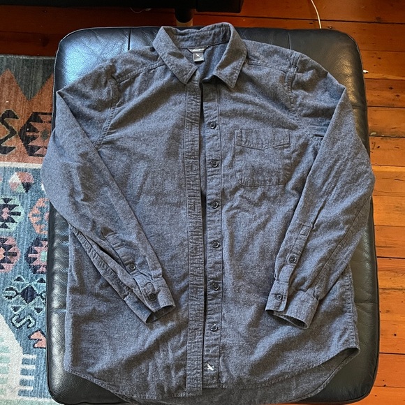 Eddie Bauer Tops - Wmns Eddie Bauer Gray Flannel -sz M
